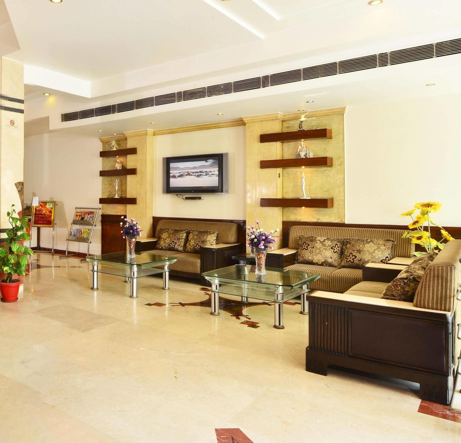 Hotel Shipra International Nuova Delhi Esterno foto